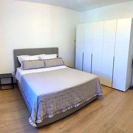 Apartments Derado Supetar Kültér fotó