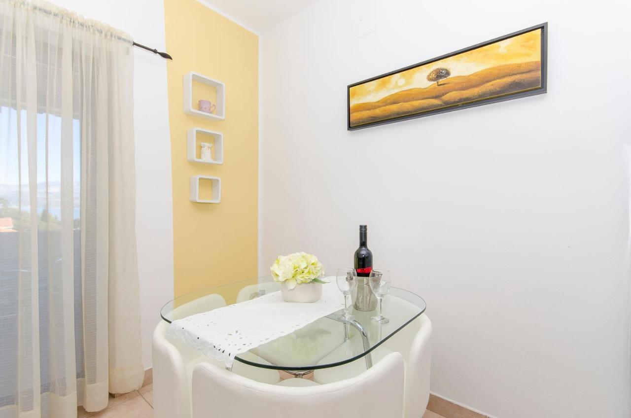 Apartments Derado Supetar Kültér fotó